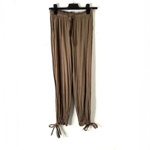 Lulu’s Sage Green Tie-Ankle Baggy Pants